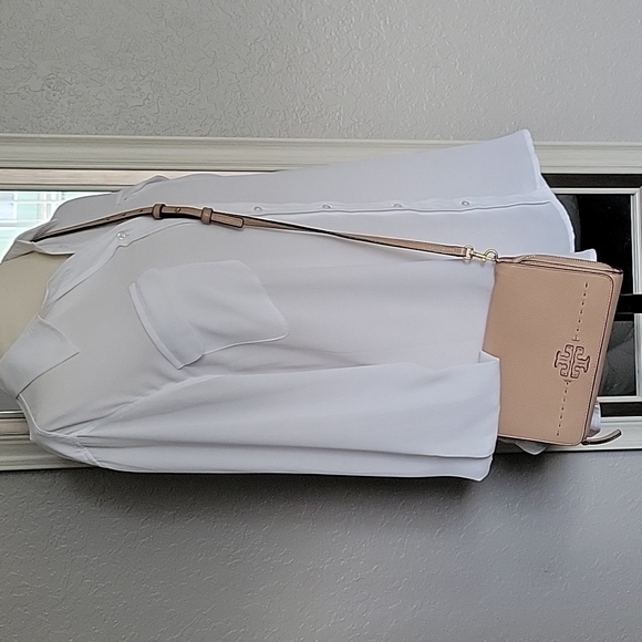 Tory Burch McGraw Convertible Crossbody - Picture 12 of 15